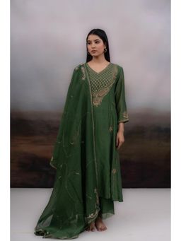 Tatwa Designs - Green Ambia Kurta with Pant and Dupatta (Set of 3)