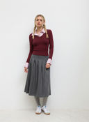 Burgundy color option, Currently selected