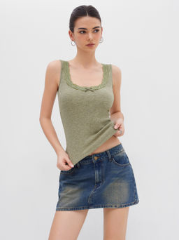 Cider - U-neckline Lace Trim Bowknot Tank Top