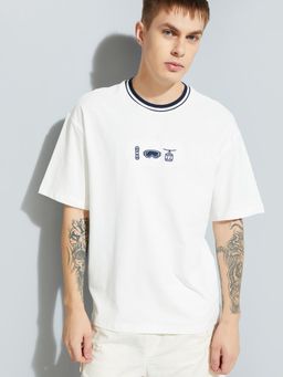 max - URB_N Men Oversized Embroidered T-shirt - White