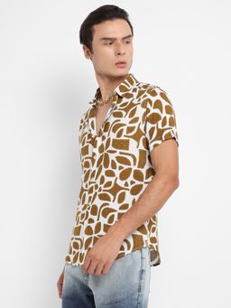 Campus Sutra - Men White & Brown Contrast Block Shirt