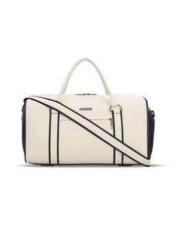 Lavie Sport - Pilot 32L Unisex Duffle Bag (Black/Off White) (M)