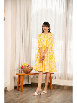 EKOHUM - Shibori Print Loose Fit Gathered Yellow Dress