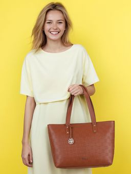 Toteteca - Tan Lux Shoulder Bag