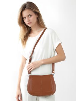 Toteteca - Tan Classic Sling Bag