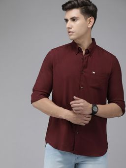 The Bear House - Men Maroon Slim Fit Solid Rayon Lycra Casual Shirt