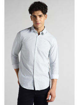 Simon Carter - Blue Shirt