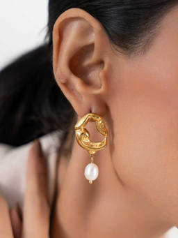 ZAISHA - 18K Gold Plated Pearl Baroque Drop Earrings