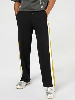 Bewakoof - Men Black Stripes Cotton Blend Trackpant