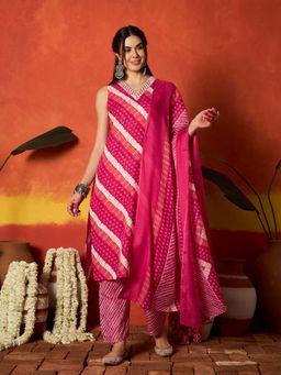 Stylum - Women Pink Cotton Kurta with Pant and Dupatta