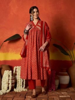 Stylum - Women Rust Cotton Kurta with Pant and Dupatta