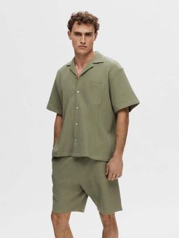 Selected - Men Olive Textured Casual Shirt