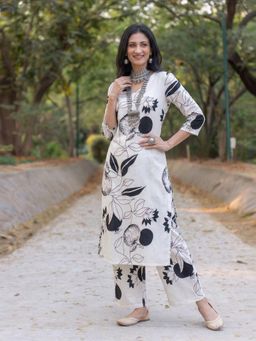 Gahan - Womens White Rayon Blend Printed Straight Kurta with Pant