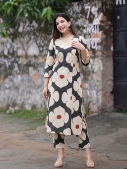 Gahan - Womens White Rayon Blend Printed Straight Kurta With Pant
