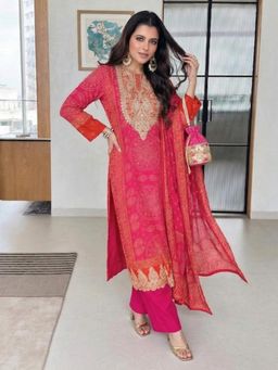 Gahan - Womens Pink Rayon Blend Printed Straight Kurta and Palazzo With Dupatta