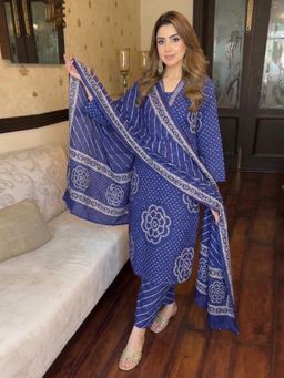 Gahan - Womens Royal Blue Rayon Blend Printed Straight Kurta and Pant With Dupatta