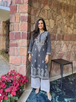 Gahan - Womens Grey Rayon Blend Embroidered Straight Kurta