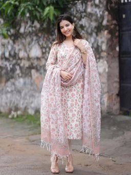 Gahan - Womens White Rayon Blend Printed Straight Kurta and Pant With Dupatta