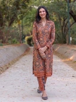 Gahan - Womens Orange Rayon Blend Printed Straight Kurta With Pant