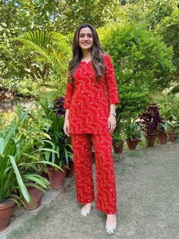Gahan - Womens Red Rayon Blend Bandhani Printed Co-Ord Sets
