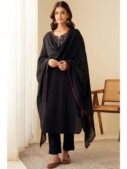 Gahan - Womens Viscose Rayon Straight Solid Kurta with Pant &Dupatta