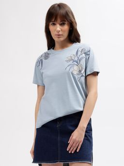GANT - Women Blue Embroidered Round Neck Short Sleeves T-Shirt