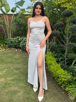 Tandul - Elegant Striped Long White Dress