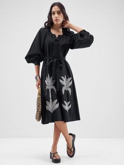 TOKYO TALKIES - Floral Print Puff Sleeve A-Line Black Dress with Belt