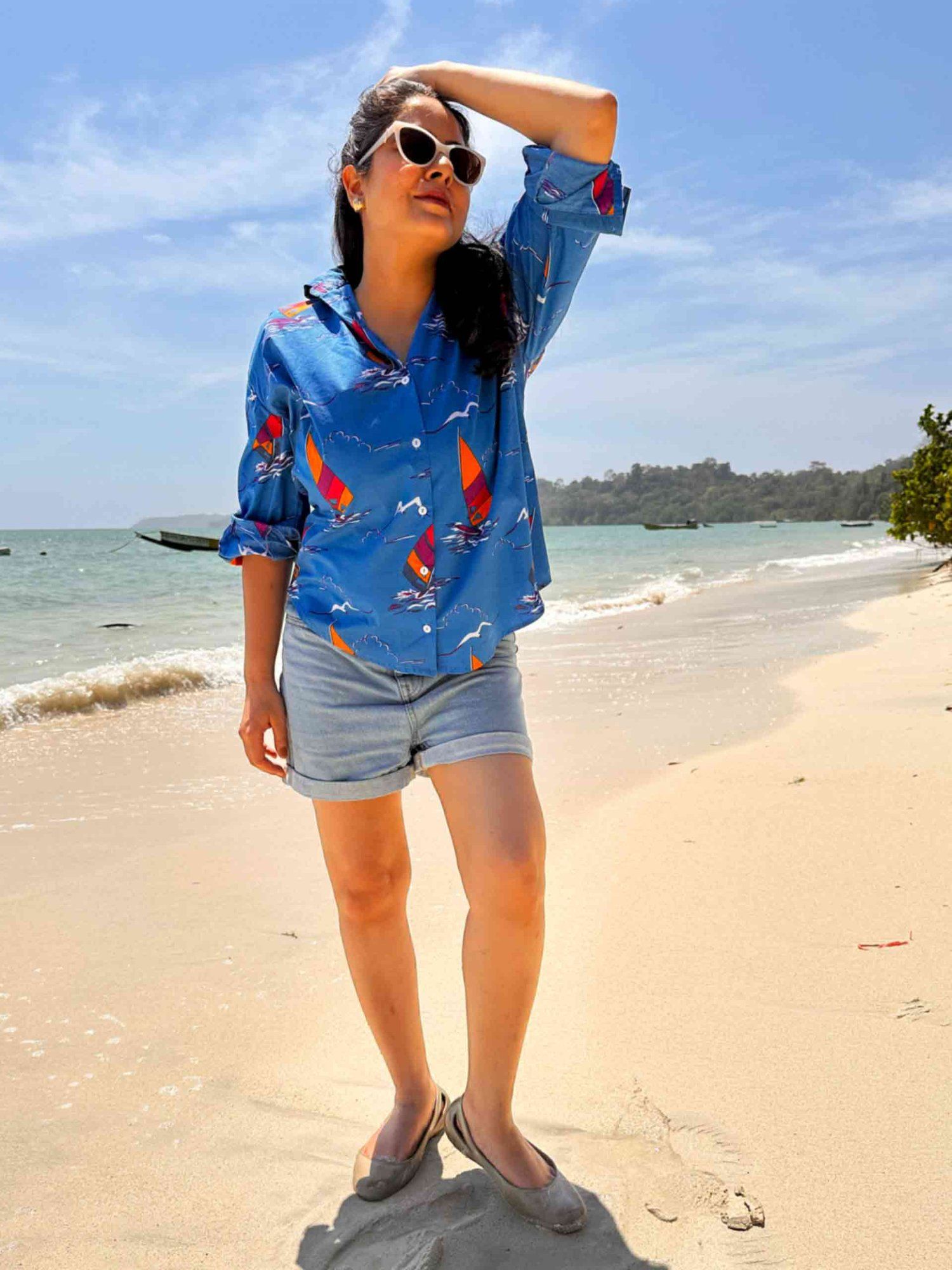 sundarii Macaws Printed Cotton Oversized Shirt-picture-17