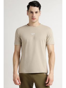Reebok - Men Beige Textured T-Shirt