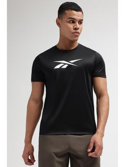 Reebok - Men Black Solid T-Shirt