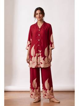 Jisora - Maroon Silk Printed Three Fourth Sleeves Regular Fit Shirt With1 Pant