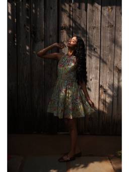 Anuvas - Green Cotton Printed A-Line Gathered Fit Dress with Belt