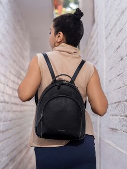 Mai Soli - Women Black Genuine Leather Capri Backpack