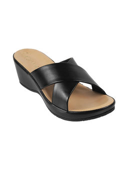 Catwalk - Women Round Toe Black Wedges
