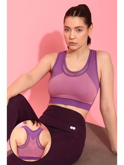 Clovia - Medium Impact Padded Seamless Sports Bra in Lilac