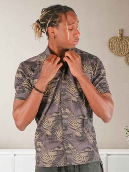 BOTABOCHI - Mens Bb Leaf Print Half Sleeve Shirt