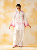 Pink color option, Sold out, Currently selected