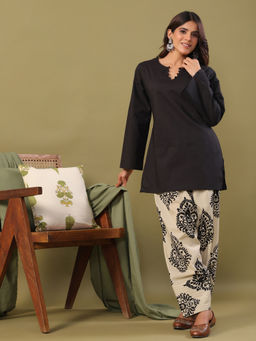 Rimeline - Farshi Black Kurti with Salwar