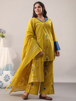 Rimeline - Mustard Kurta with Pant and Dupatta