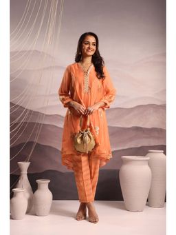 OMI - Orange Embroidered Chanderi High-Low Kurta With Pant And Inner