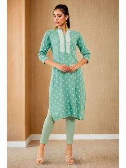 Soch - Women Green Rayon Embroidered Kurta