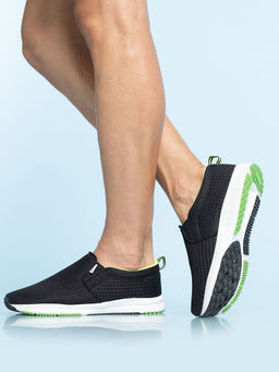 AVANT - Mens Bolt Slip On Training Shoes - Black