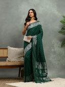Green color option, Sold out, Currently selected