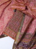 Pink color option, Sold out, Currently selected