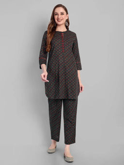 Mera Rang - Handcrafted Embroidery Cotton Ajrak Green Co-Ord (Set of 2)