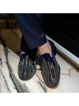 THE ALTER - Asymmetric Embroidered Slip-Ons Loafers Blue