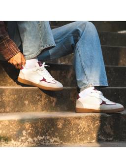 THE ALTER - White Retro burst Sneaker