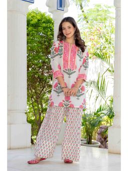 TERHA TAALI - White Floral Round Neck Kurti & Palazzo