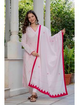 TERHA TAALI - Pink Embroidered Round Neck Kurta Palazzo with Dupatta